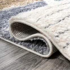 Aileen Geometric Scandi Colorblock Carved Area Rug - JONATHAN Y -Home Decoration Series GUEST 06df362b ddbf 4432 bae8 37025aefde75