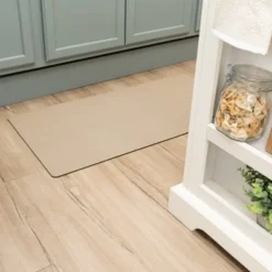 20" X 40" Low Profile Charmed Manor Patterned Polyurethane Kitchen Mat With Foam Rubber Backing - Threshold™ -Home Decoration Series GUEST 17d1ed57 cd1a 4da1 8483 56117f3680bd