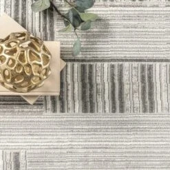 NuLOOM Violet Modern Abstract Linework Area Rug -Home Decoration Series GUEST 1fa2a197 468d 4a1f 8fcb 340934a6771e