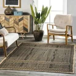NuLOOM Noel Bohemian Striped Hand Woven Jute Area Rug