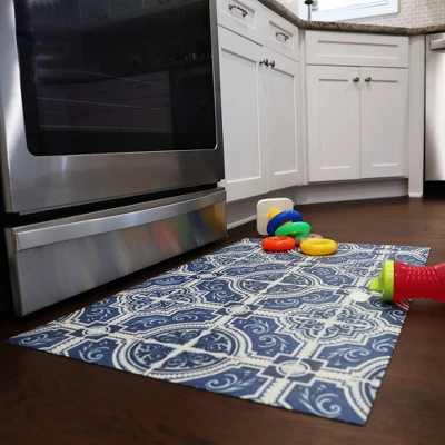 FlorArt French Quarter Low Profile Easy Clean Kitchen Mat Blue/White - Bungalow Flooring 5 FlorArt French Quarter Low Profile Easy Clean Kitchen Mat Blue/White - Bungalow Flooring - Image 3