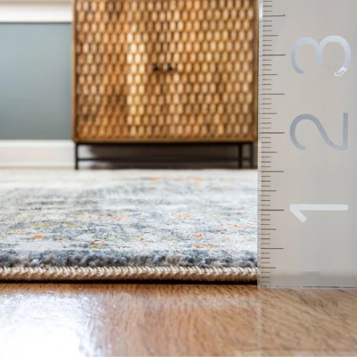 NuLOOM Penny Vintage Floral Medallion Area Rug 4 NuLOOM Penny Vintage Floral Medallion Area Rug - Image 2