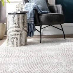 NuLOOM Jazlyn Broken Chevrons Area Rug 22 NuLOOM Jazlyn Broken Chevrons Area Rug -Home Decoration Series GUEST 911bcf6e 9680 418b 9e78 974ae01f64af