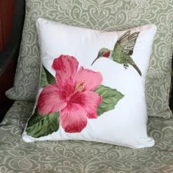 RightSide Designs Hummingbird And Hibiscus 18" Throw Pillow -Home Decoration Series GUEST a73df8b1 04a5 48aa 806f bce02da8764a