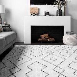 Hand Tufted Beaulah Shaggy Area Rug - NuLOOM -Home Decoration Series GUEST cd5dce67 b237 4479 aa37 c601a456bcb0