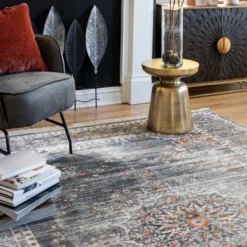 NuLOOM Penny Vintage Floral Medallion Area Rug 17 NuLOOM Penny Vintage Floral Medallion Area Rug -Home Decoration Series GUEST d40d5da0 6ec4 4c5c b7f8 2565e96bbaf2