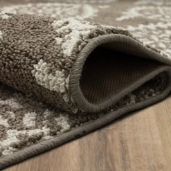 Paisley Tufted Rug - Threshold™ -Home Decoration Series GUEST f46a7d32 96c9 4954 b482 873f7b6d7e1b