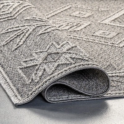 NuLOOM Theresa Textured Southwestern Area Rug 5 NuLOOM Theresa Textured Southwestern Area Rug - Image 3